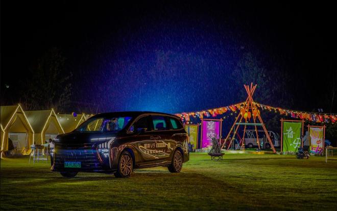 新定义家庭出行彻底终结“伪露营时代”冰球突破网站“露营神车”星海V9重(图2) 新定义家庭出行彻底终结“伪露营时代”冰球突破网站“露营神车”星海V9重(图2)